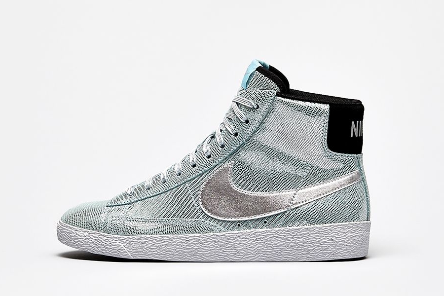 Nike Sportswear Wmns Party Pack Disco Sneakers 04