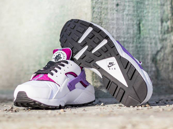 Nike Wmns Air Huarache White Purple Magenta 5