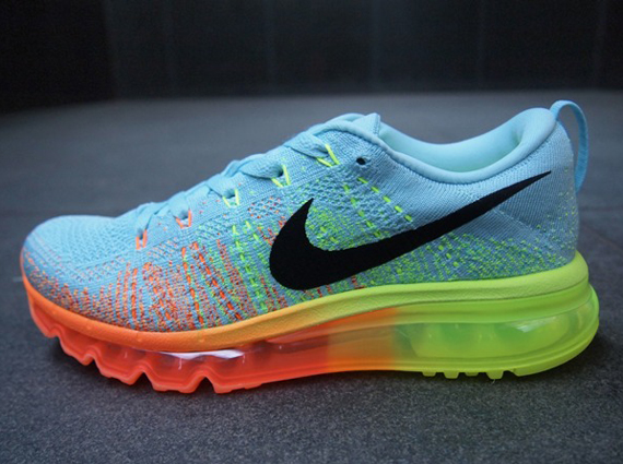 Nike Wmns Flyknit Air Max Glacier Ice Atomic Orange