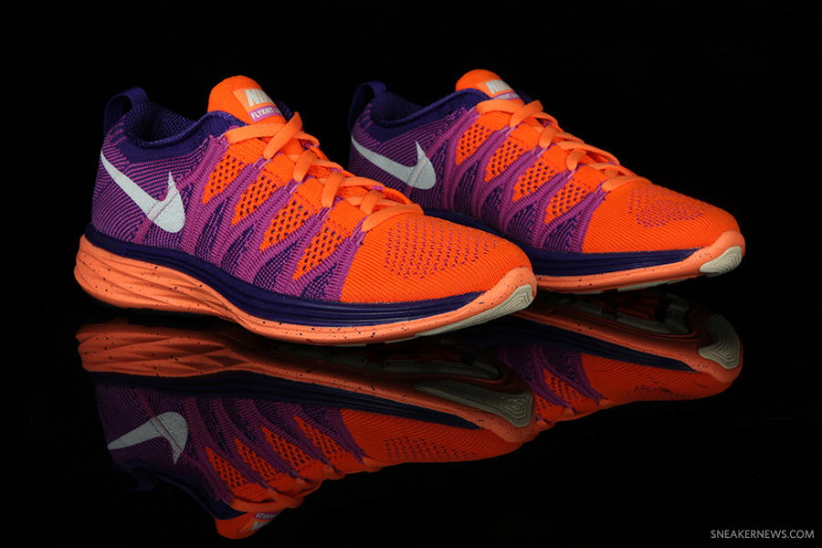 Nike Wmns Flyknit Lunar2 Atomic Orange White Purple 6