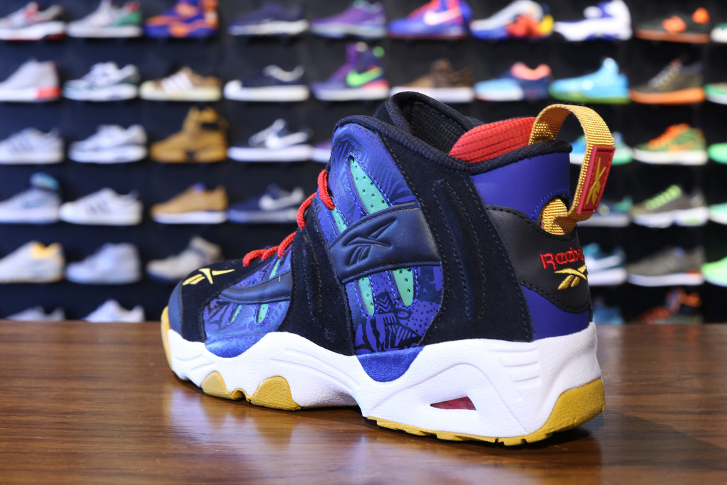 Reebok Rail 02
