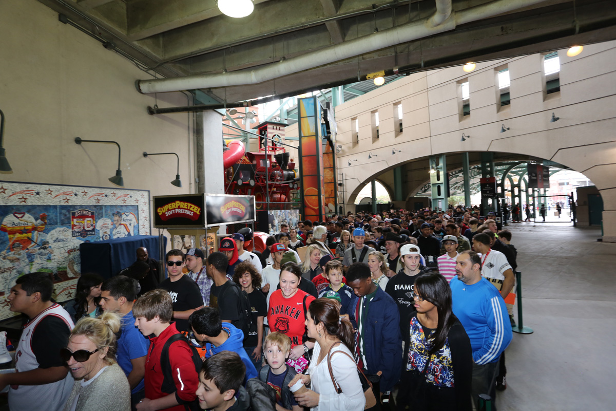 Sneaker Con January 2014 45