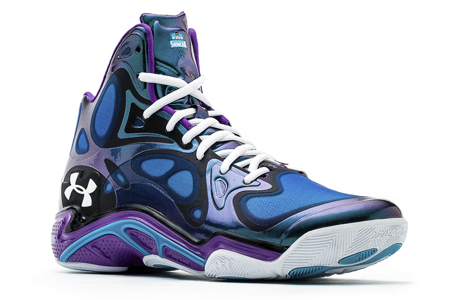 Under Armour Anatomix Spawn Low Showcase Collection02