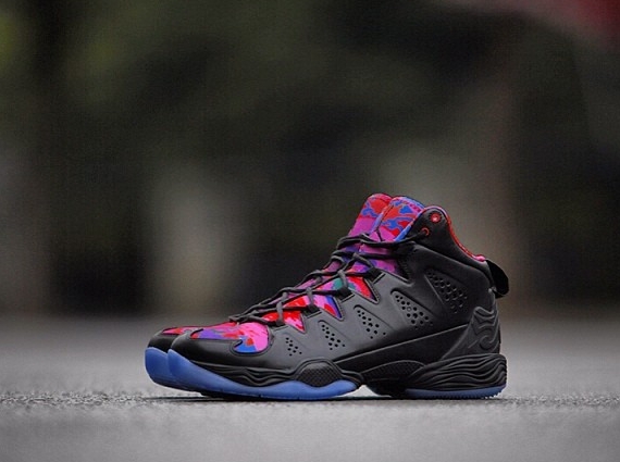 Yoth Jordan Melo M10 04