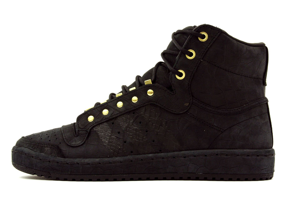 2 Chainz Adidas Top Ten Hi Arriving Retailers 01