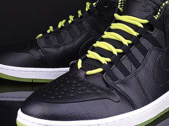 Air Jordan 1 94 Venom Green 02