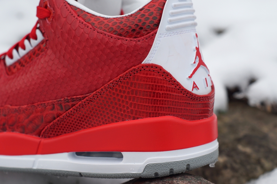 Air Jordan 3 Valentines Customs 03