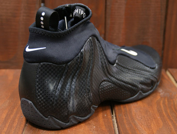 Nike Air Flightposite 2014 "Carbon Fiber" - Black - Metallic Silver