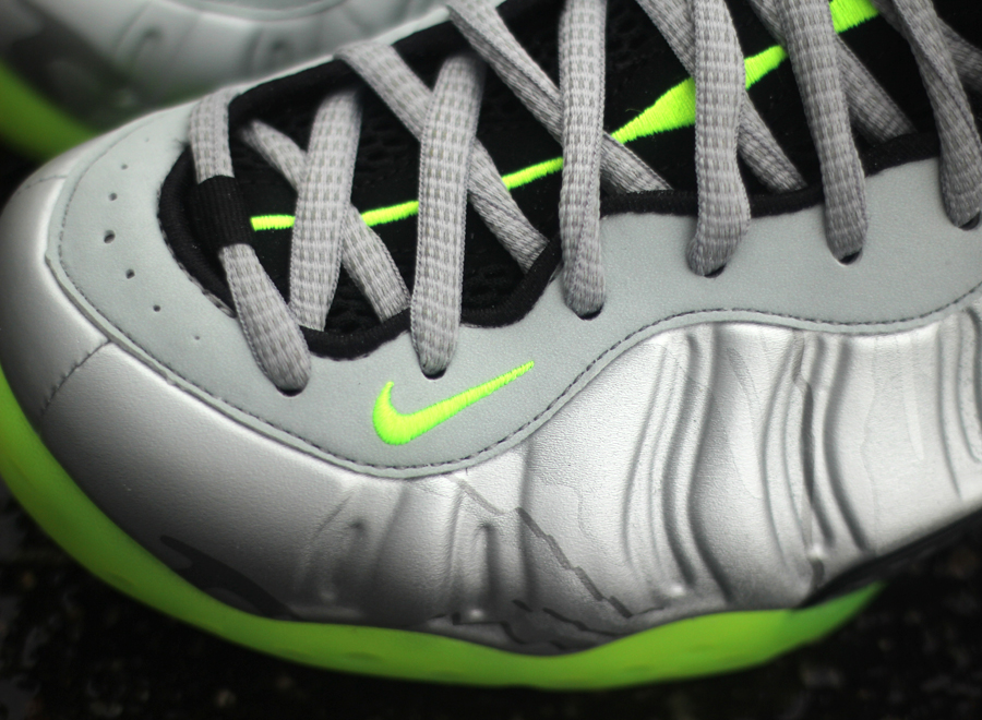 Foamposite Silver Volt March 1 2014 6