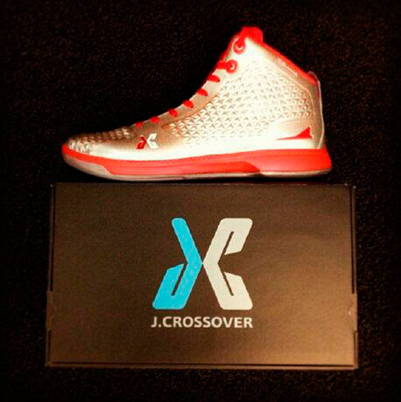 Jamal Crawford J Crossover Signature 02