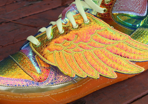 Jeremy Scott x adidas Originals JS Wings “Gold Foil”