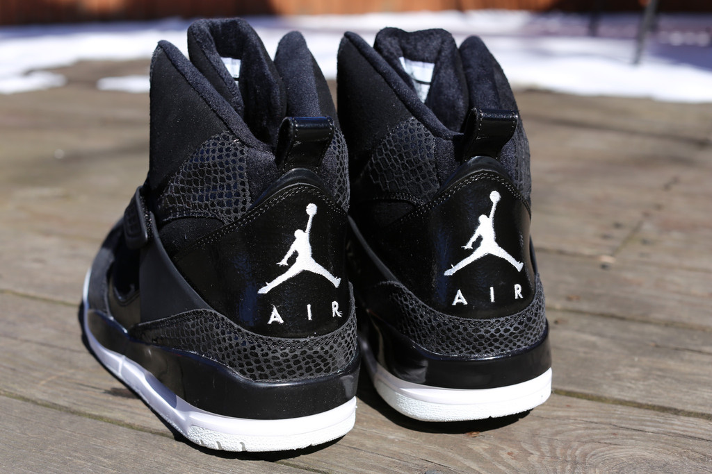 Jordan Brand Suits And Sneakers 06