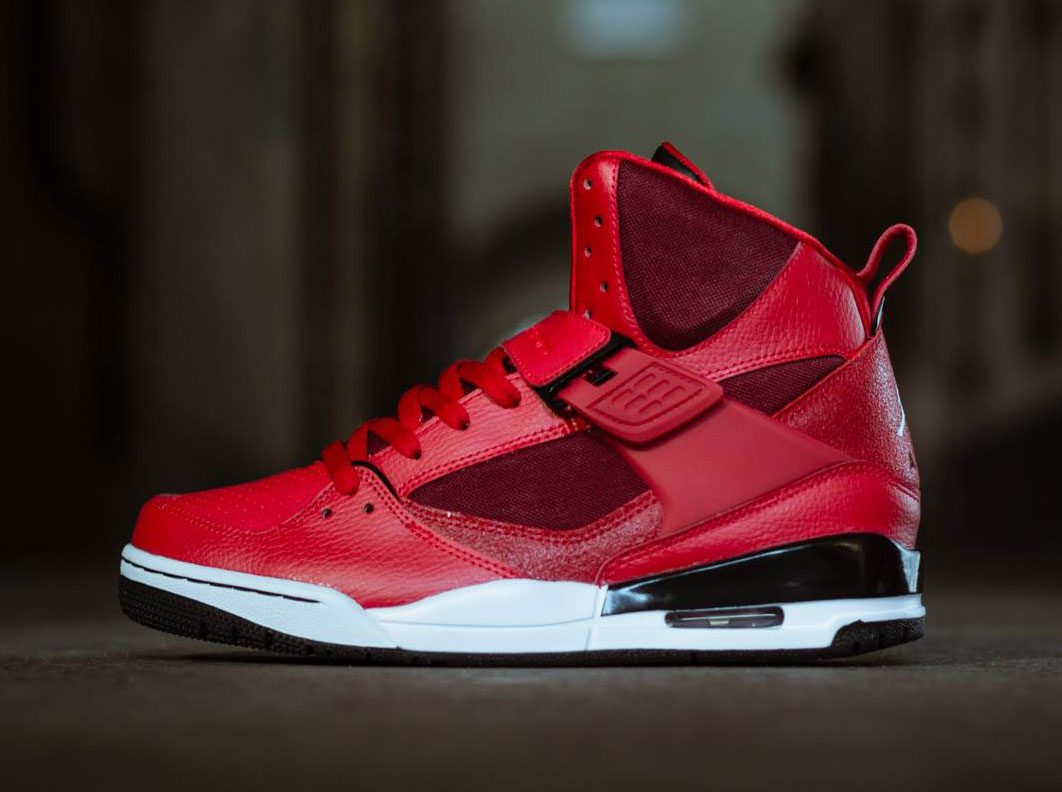 Jordan Flight 45 High "Gym Red"