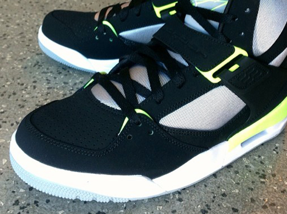 Jordan Flight 45 High - Black - Venom Green