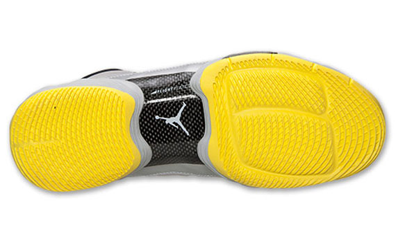 Jordan Melo M 10 Metallic Silver Volt 06