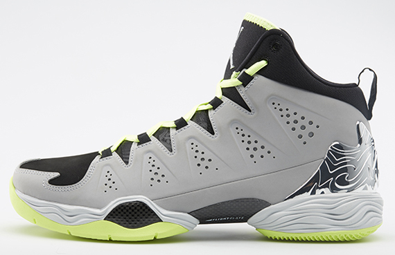 Jordan Melo M10 Metallic Silver Black Volt 2