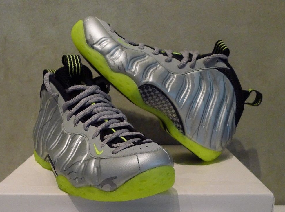 Nike Air Foamposite One Metallic Silver Volt Release Date 05