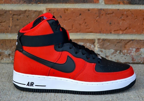 Nike Air Force 1 High University Red Black 2