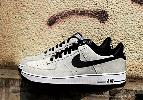 Nike Air Force 1 Low - Grey Suede - Black - White