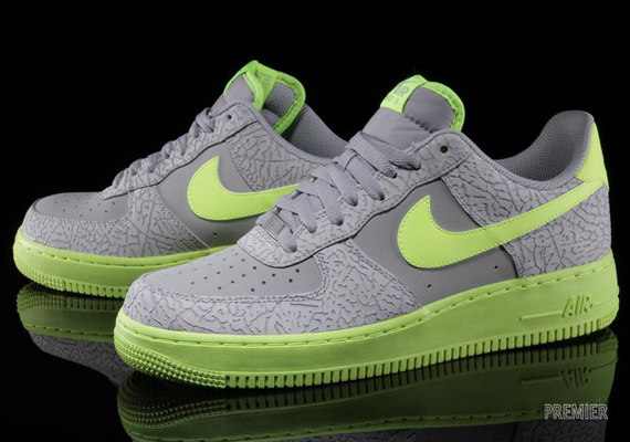 Nike Air Force 1 Low Wolf Grey Elephant Volt