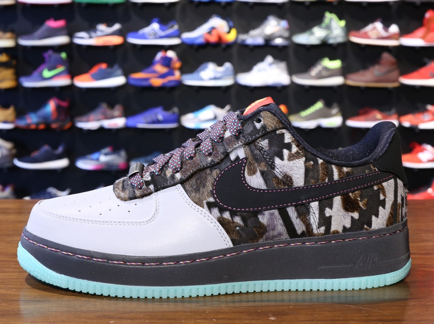 Nike Air Force 1 Yoth Available 06