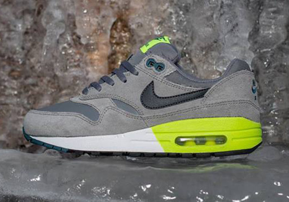 Nike Air Max 1 Gs Cool Grey Volt Black 01