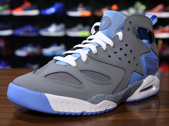 Nike Air Tech Challenge Cool Grey University Blue