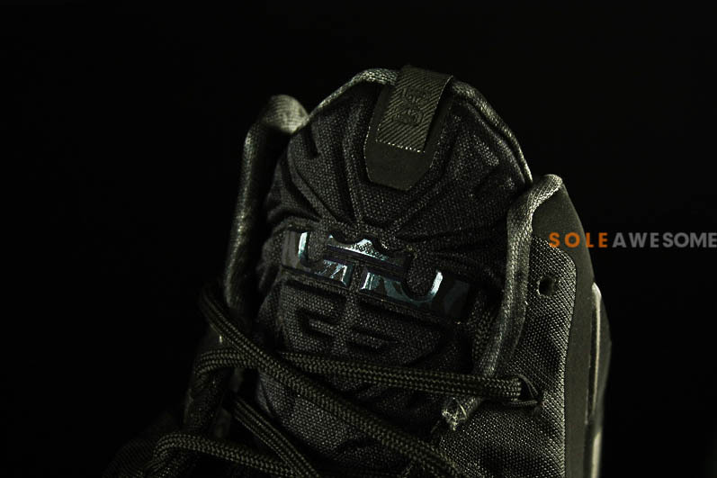 Nike Lebron 11 Blackout 03