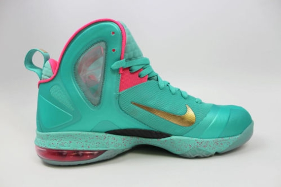 Nike Lebron 9 Elite Mvp South Beach Sample 02