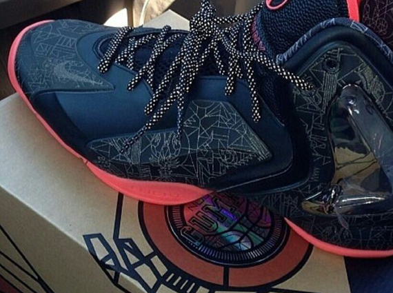 Was This Nike Lil' Penny Posite Intended To Be an "All-Star" Release?