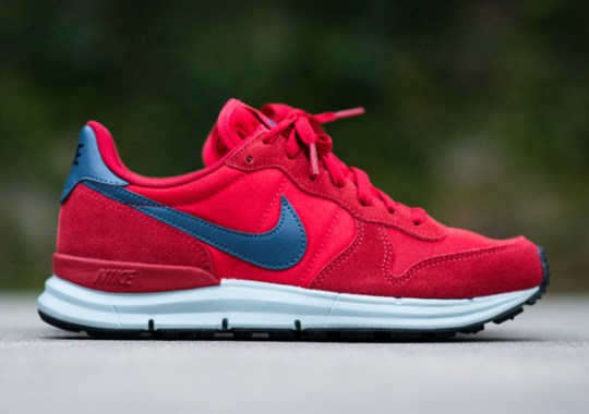 Nike Lunar Internationalist “University Red”