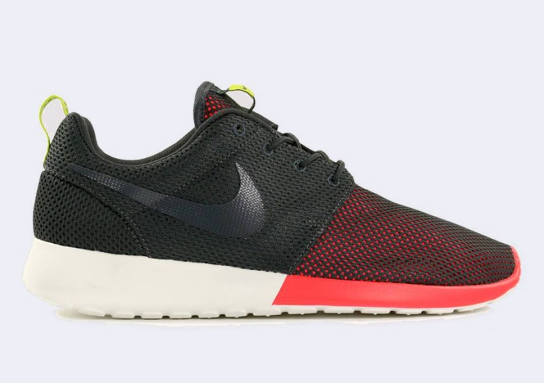 Nike Roshe Run – April 2014 Preview