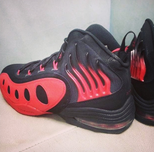 Nike Zoom Sonic Flight Black Red 06