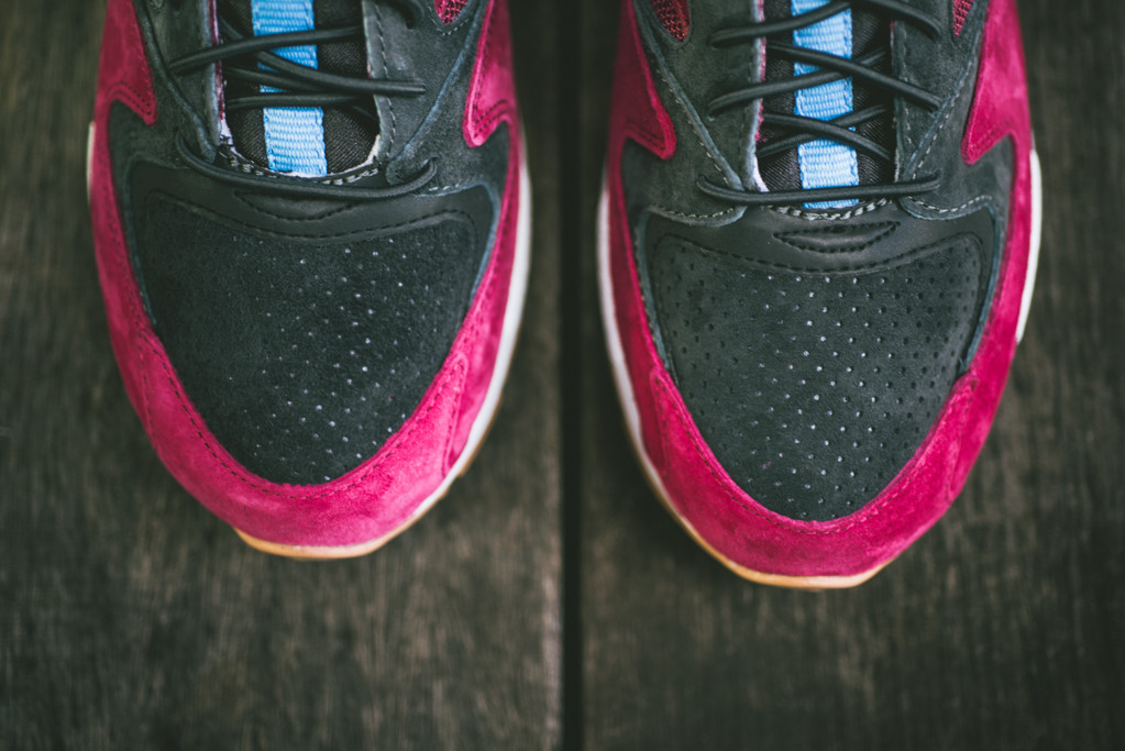 Saucony Grid 9000 Maroon Black Blue 04