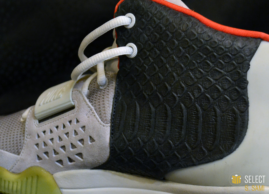 Sn Select Nike Air Yeezy 2 Sample Platinum Black 23