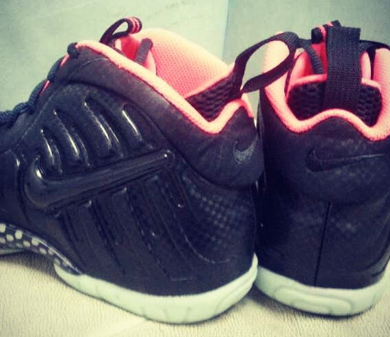 Yeezy Foams Kids Sizes 6