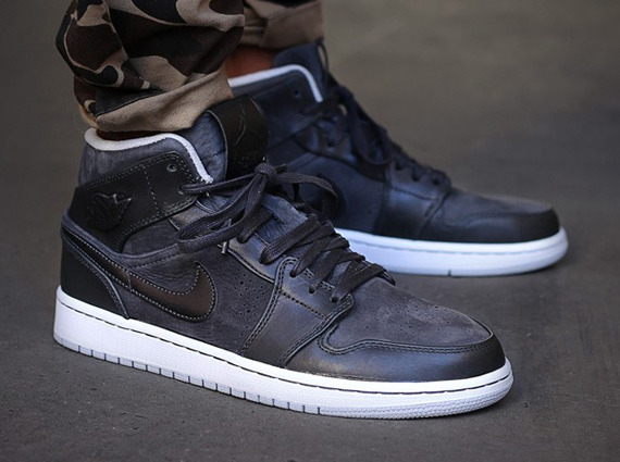 Air Jordan 1 Mid Nouveau - Anthracite - Pure Platinum