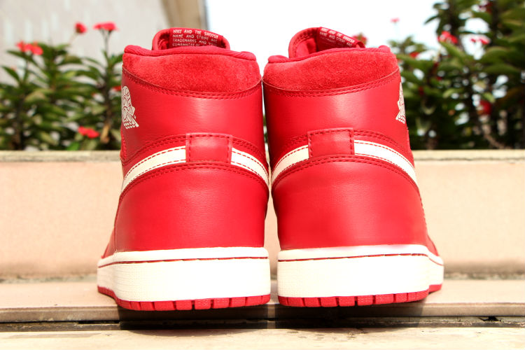 Air Jordan 1 Og Gym Red Release Date 01
