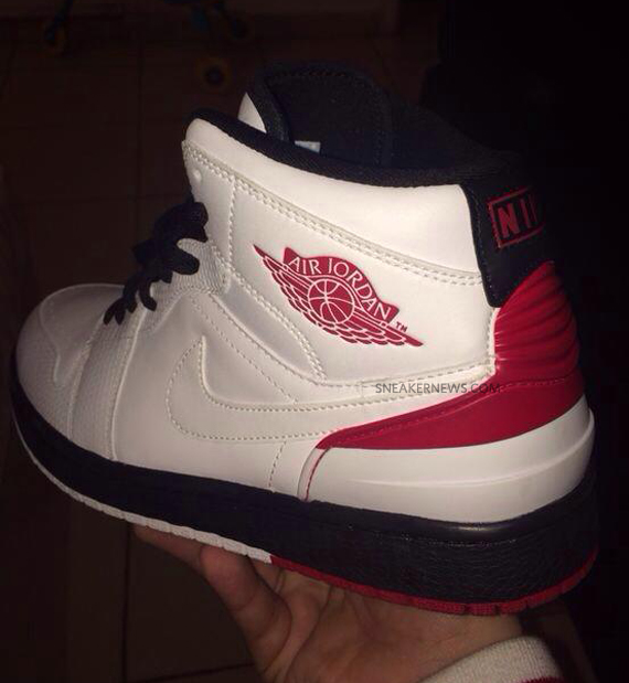 Air Jordan 1 Retro 86 White Red Black 1