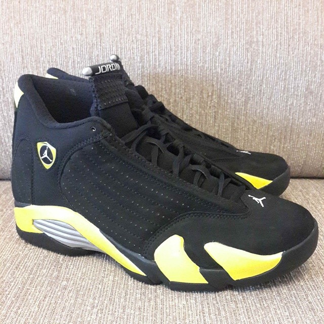 Air Jordan 14 Retro Thunder 04