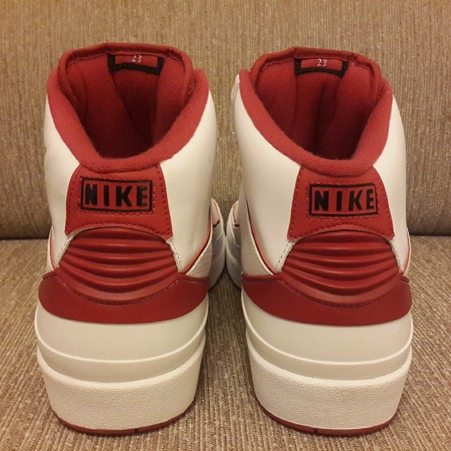 Air Jordan 2 White Red 2014 05