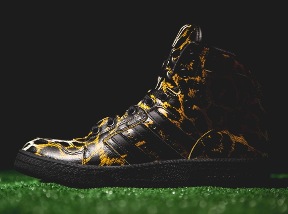 Jeremy Scott Adidas Originals Js Instict Leopard 02