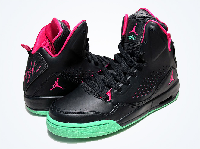 Jordan Brand Borrows a Popular Yeezy 2 Colorway for the SC-3