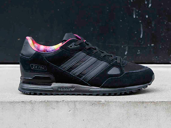 Matsu Adidas Originals Zx 700 M2 01