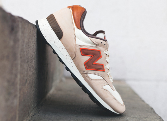 New Balance 1300 – Tan – Brown