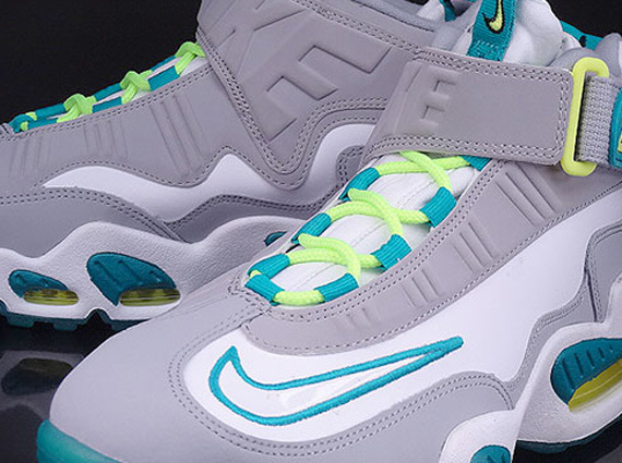 Nike Air Griffey Max 1 White Turbo Green Wolf Grey 03