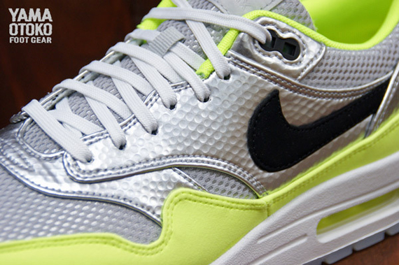 Nike Air Max 1 Fb Premium Metallic Silver Black Volt 5