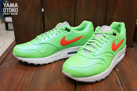 Nike Air Max 1 Fb Premium Polarized Blue Total Crimson Neo Lime 1