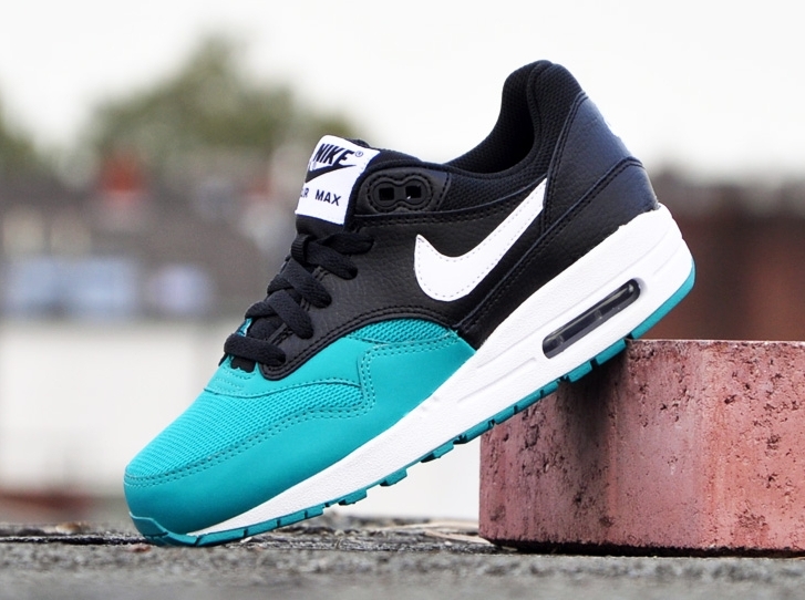 Nike Air Max 1 GS - Black - White - Turbo Green