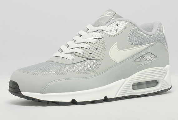 Nike Air Max 90 “Base Grey”